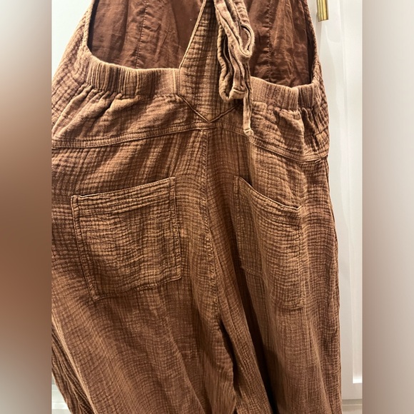 Free People Brown Tie Back Jumpsuit w/ Pockets - Size S - Picture 3 of 4
